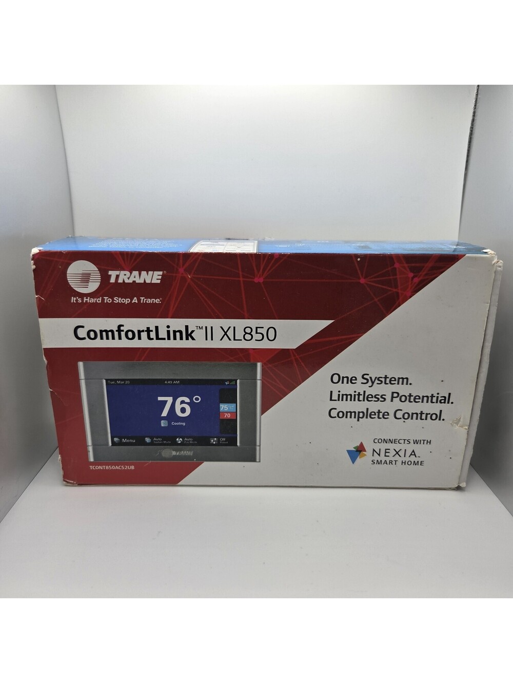 Trane ComfortLink II XL850 Thermostat Nexia Smart
